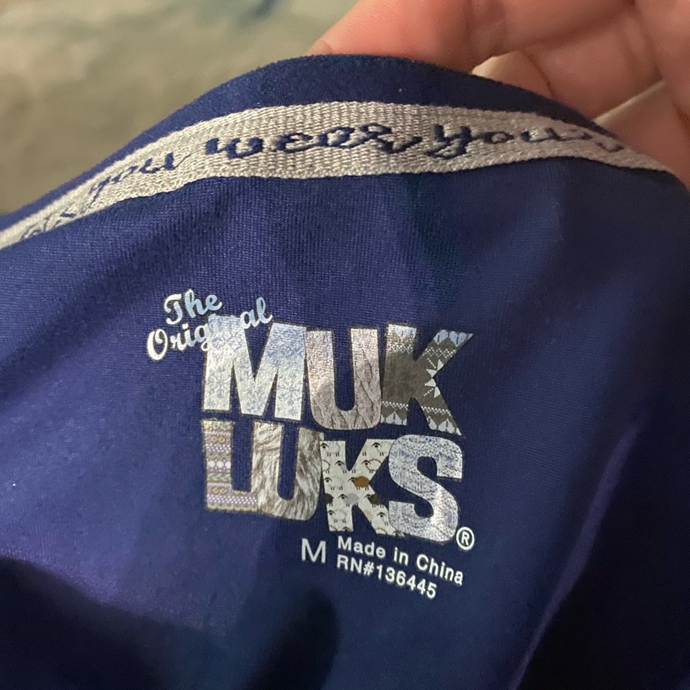 Muk Luks long sleeved hi Lo top - Picture 2 of 5